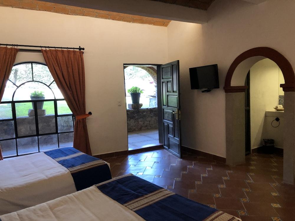 Hacienda Monteverde 3*
